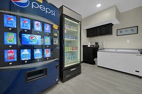 Holmes Suites Inn Columbus Pataskala - I-70 East