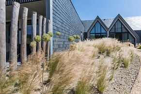 Hotel Zeeuws Licht  Kloeg Collection