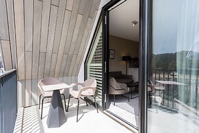 Hotel Zeeuws Licht  Kloeg Collection