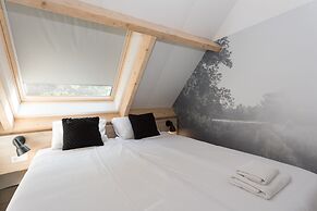 Hofstede Moesbosch l Kloeg Collection