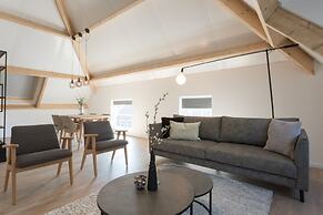 Hofstede Moesbosch l Kloeg Collection