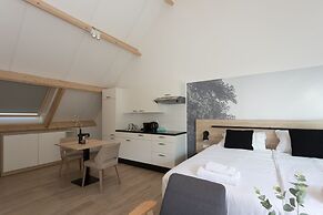 Hofstede Moesbosch l Kloeg Collection