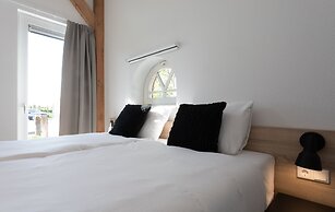 Hofstede Moesbosch l Kloeg Collection