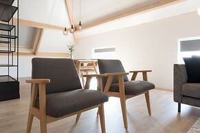 Hofstede Moesbosch l Kloeg Collection