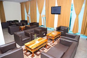 Golden Royale Hotel