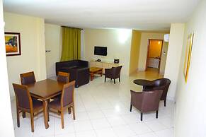 Golden Royale Hotel
