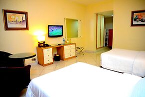 Golden Royale Hotel