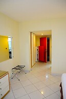 Golden Royale Hotel