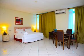 Golden Royale Hotel