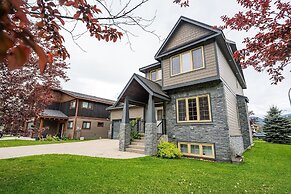 Aspen Lodge by Revelstoke Vacations