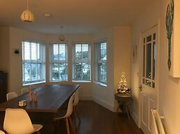 Mevagissey Holiday Home - sea View and Parking