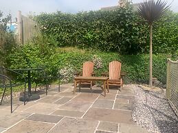 Mevagissey Holiday Home - sea View and Parking