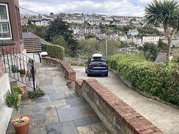 Mevagissey Holiday Home - sea View and Parking