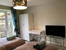 Mevagissey Holiday Home - sea View and Parking