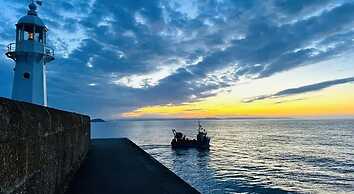 Mevagissey Holiday Home - sea View and Parking