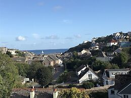 Mevagissey Holiday Home - sea View and Parking