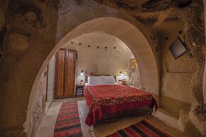 Shiraz Cave Cappadocia