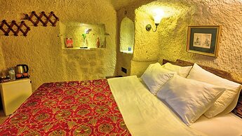 Shiraz Cave Cappadocia