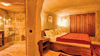 Shiraz Cave Cappadocia