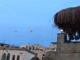 Shiraz Cave Cappadocia