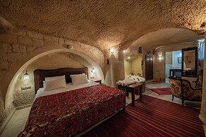Shiraz Cave Cappadocia