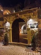 Shiraz Cave Cappadocia