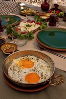 Shiraz Cave Cappadocia