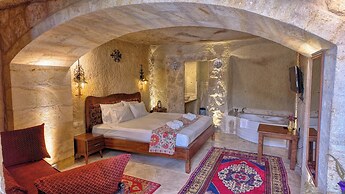 Shiraz Cave Cappadocia