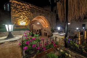 Shiraz Cave Cappadocia