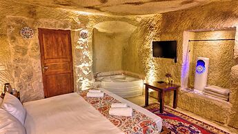 Shiraz Cave Cappadocia
