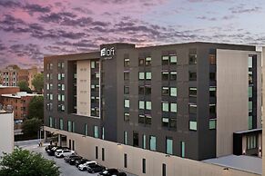 Aloft Kansas City Country Club Plaza