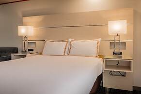 Quality Inn Sunshine Suites