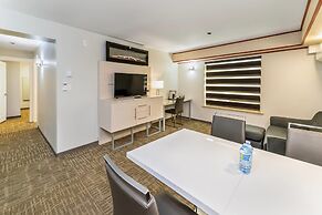 Quality Inn Sunshine Suites