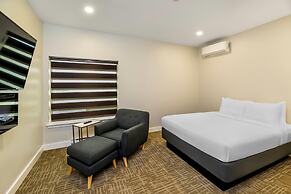 Quality Inn Sunshine Suites