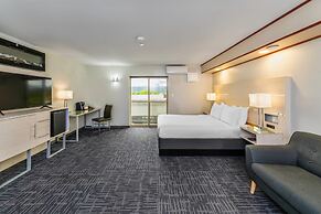 Quality Inn Sunshine Suites