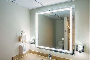 Quality Inn Sunshine Suites