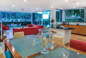 Pavillions 1 - Hamilton Island