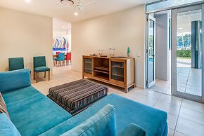 Pavillions 1 - Hamilton Island