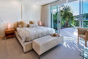 Pavillions 1 - Hamilton Island