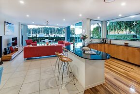 Pavillions 1 - Hamilton Island