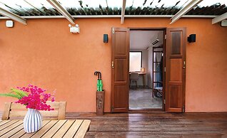 The Little White Bird Traveller Hostel