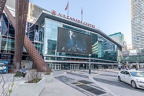 Marvelous Maple Leaf Square