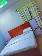 Lacoms Hotels and Suites