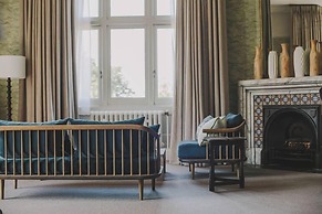 Hampton Manor
