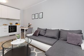 Gdynia Apartment Nasypowa by Renters