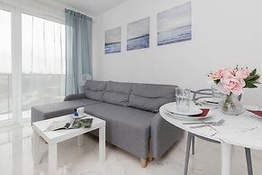 Gdynia Apartment Nasypowa by Renters