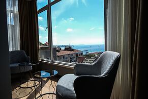 Sign of istanbul Hotel Taksim