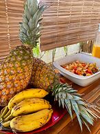 Raroguis Pousada e Café