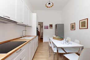 4bnb - Chinotto Spacious Apartment