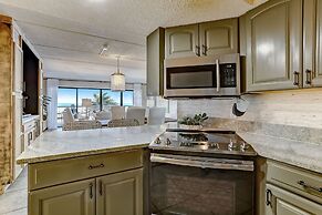 220 Amelia By The Sea 3 Bedroom Condo by RedAwning